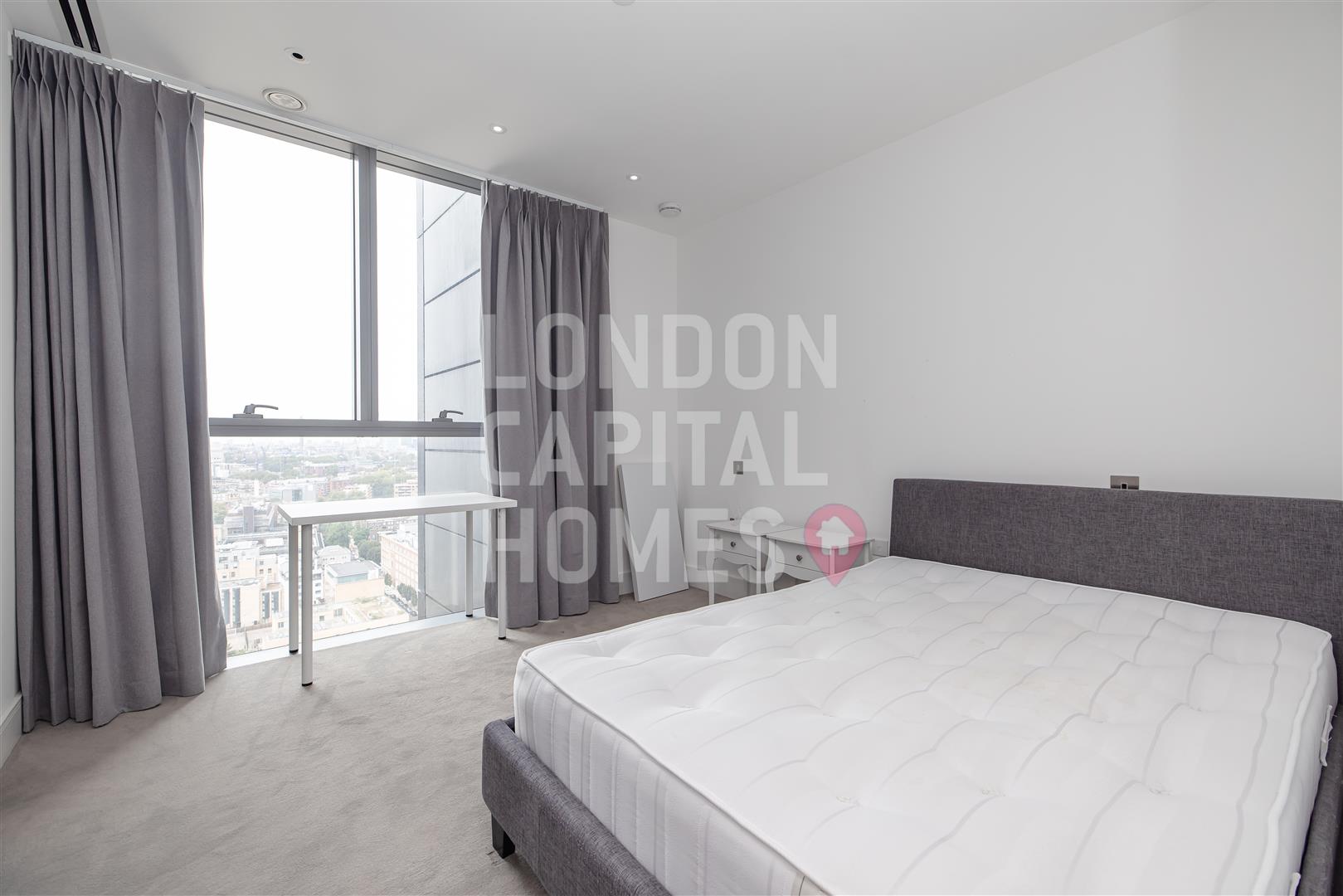 Carrara Tower, 1 Bollinder Place, 250 City Road, London